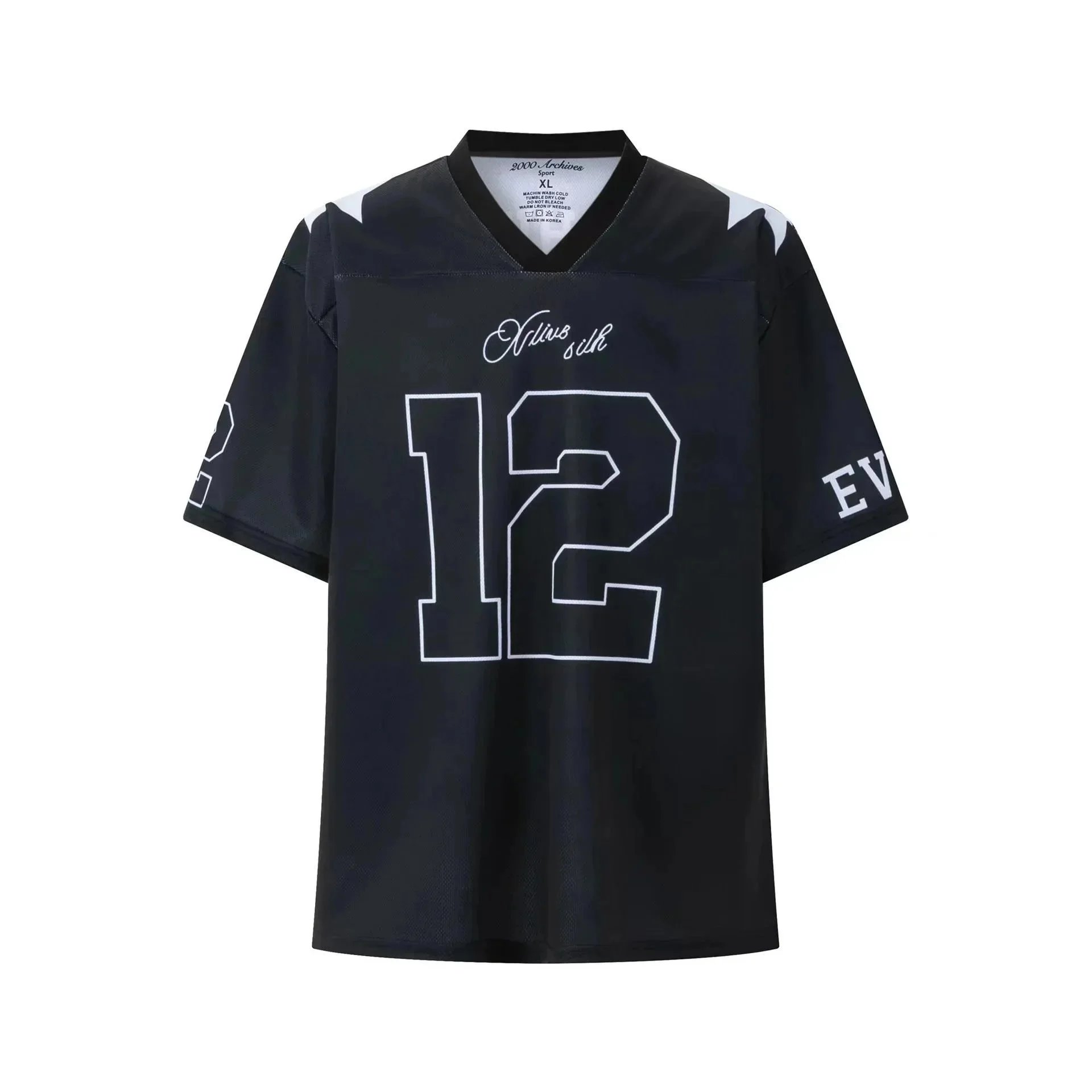 b16 black