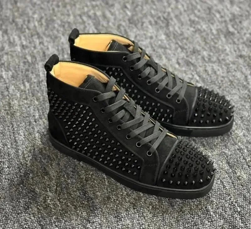 High-top 12