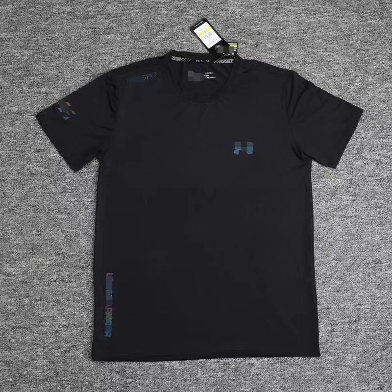 Black short-sleeved shirt