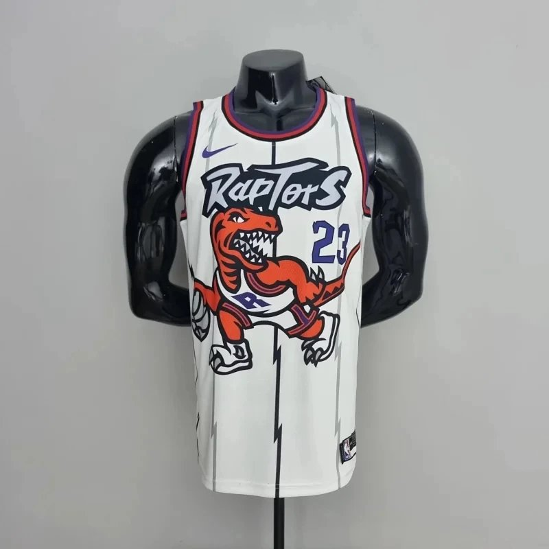 3 3