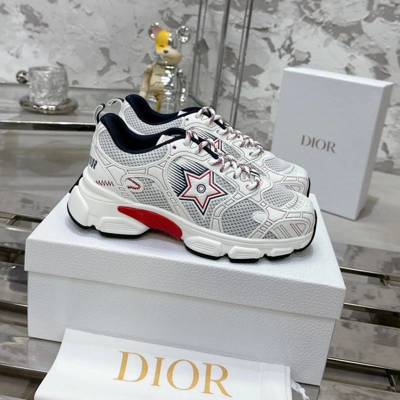4 4