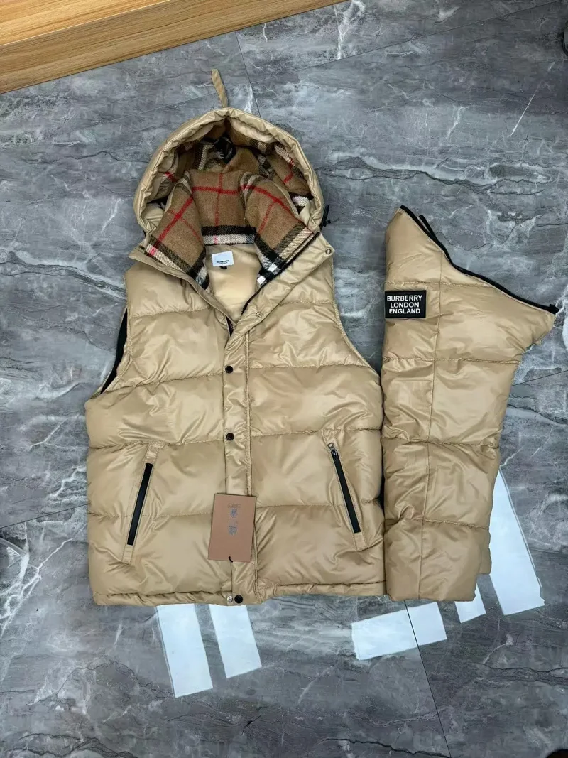 Burberry卡其 袖子可拆卸 Burberry卡其 袖子可拆卸
