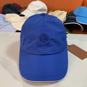 7 7
