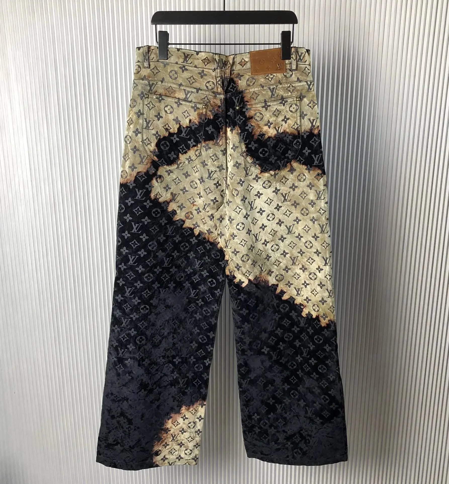 早春新款monogram牛仔 早春新款monogram牛仔