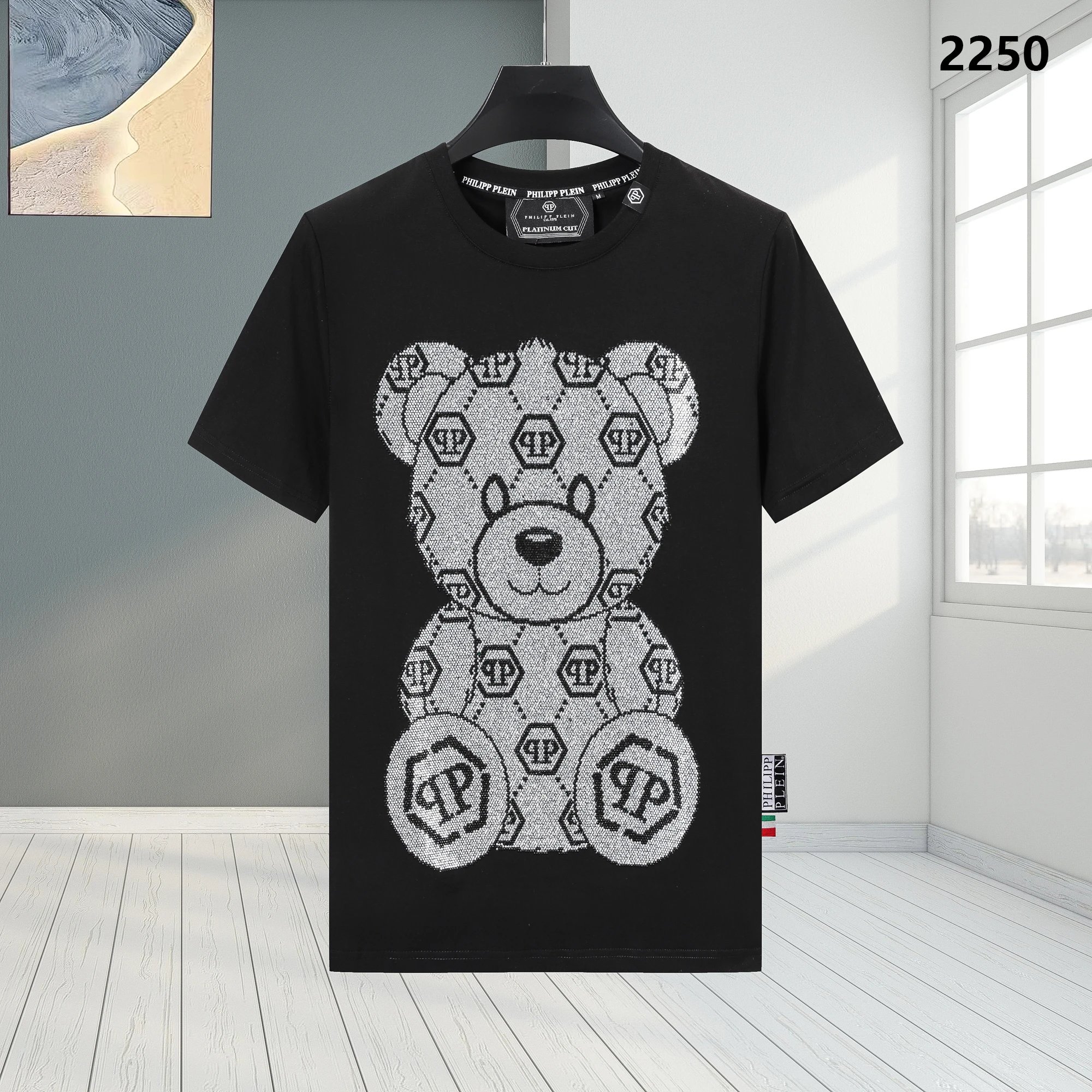 3 3