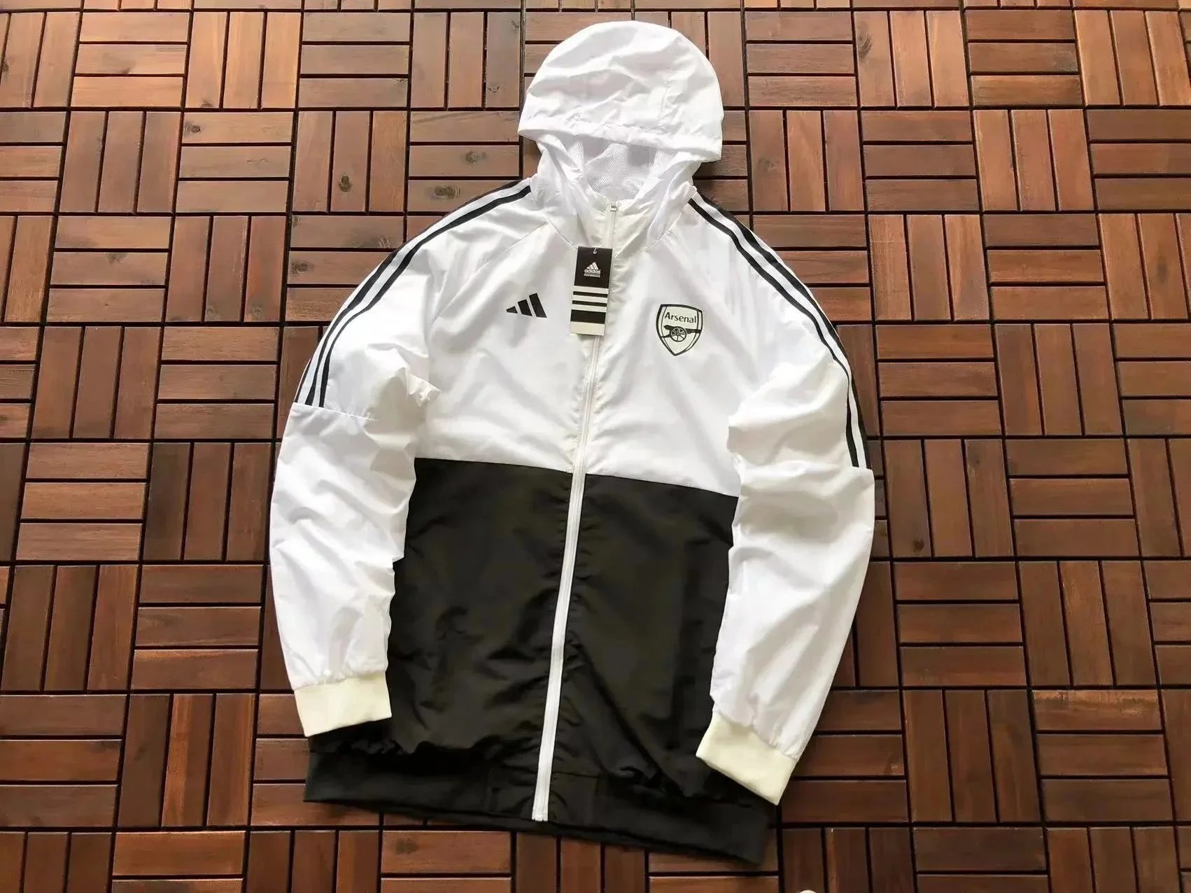 9 9