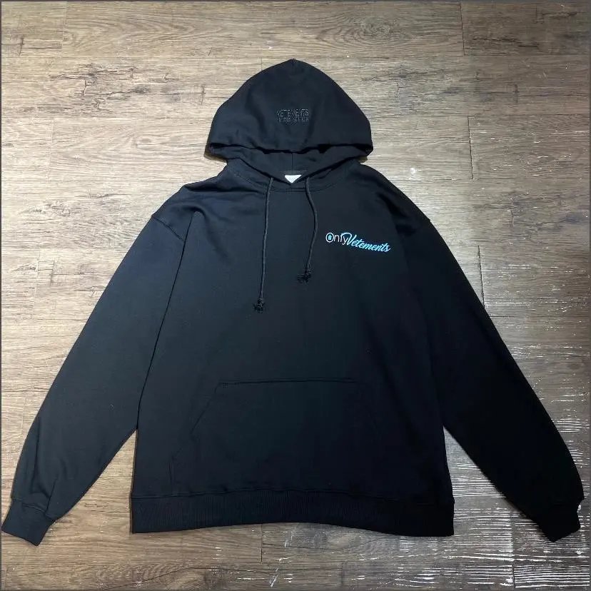 9 9