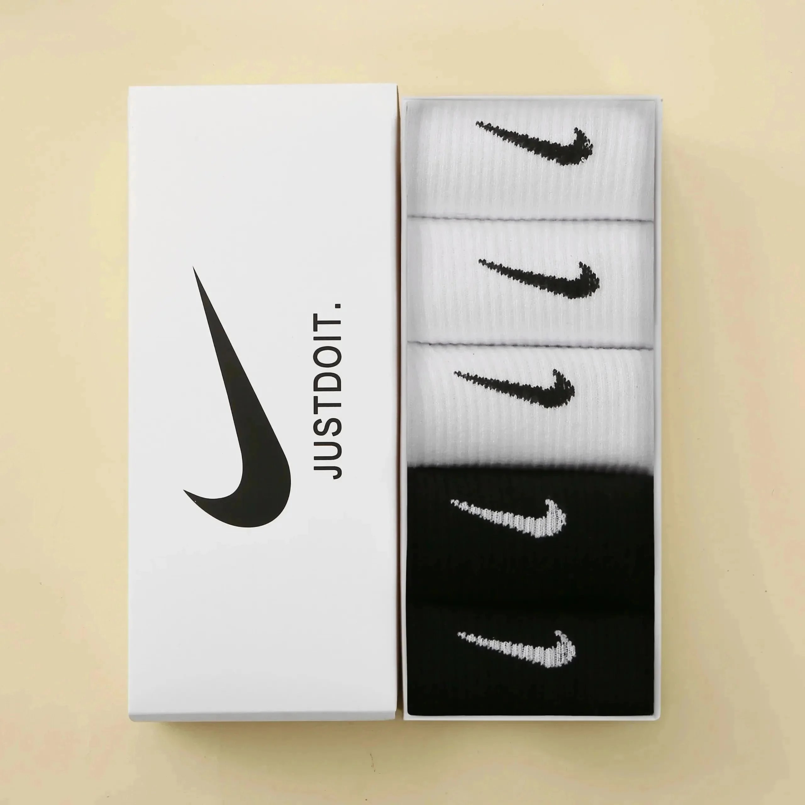 5 pairs【3white+2black】 5 pairs【3white+2black】