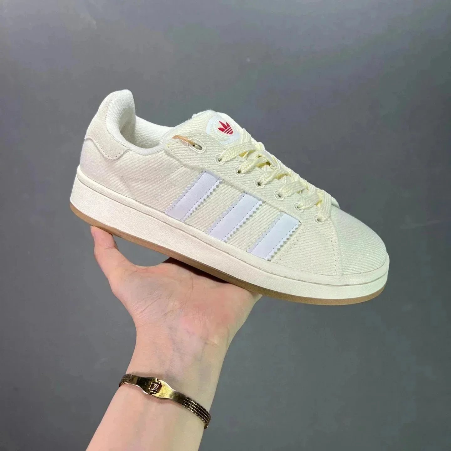 beige beige