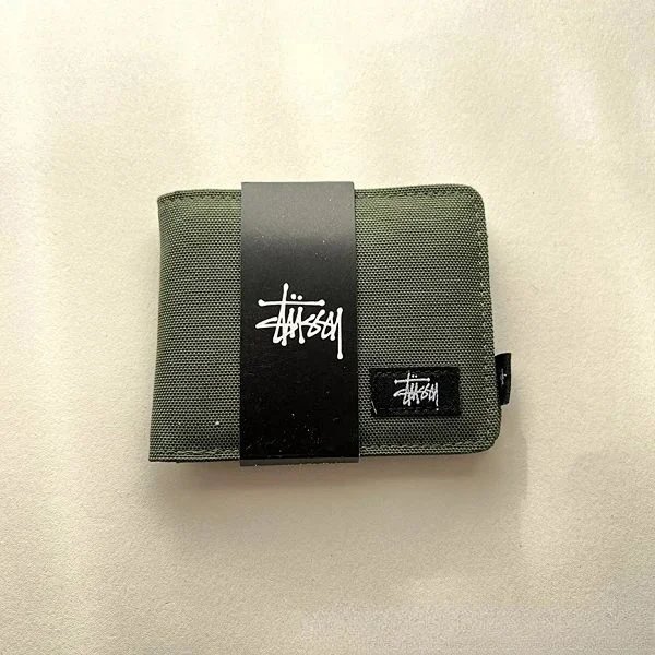 Westwood short wallet, green, no box Westwood short wallet, green, no box