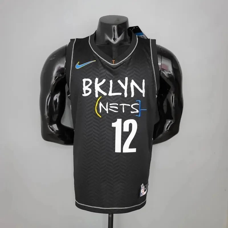 6 6