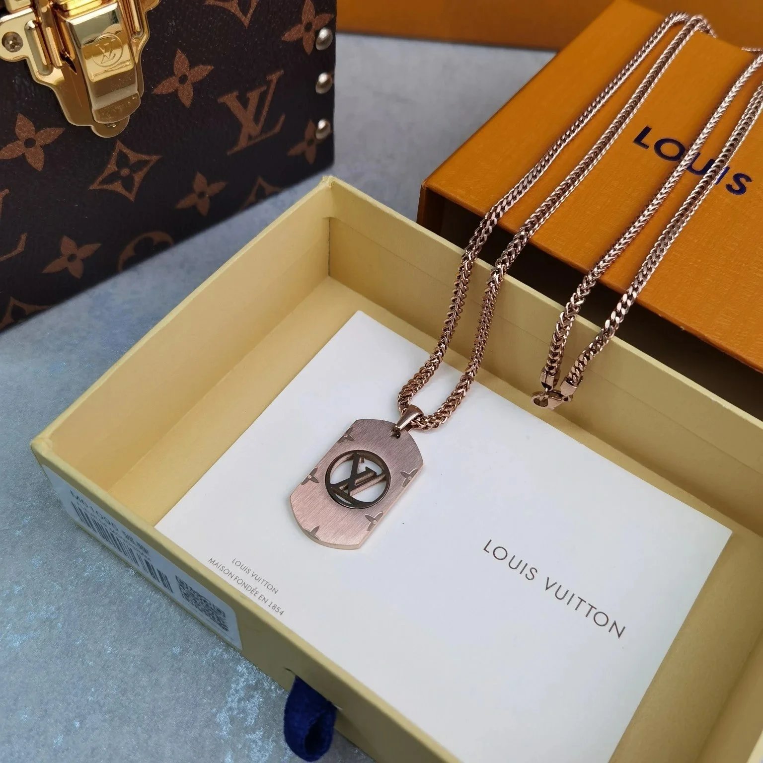 5 5