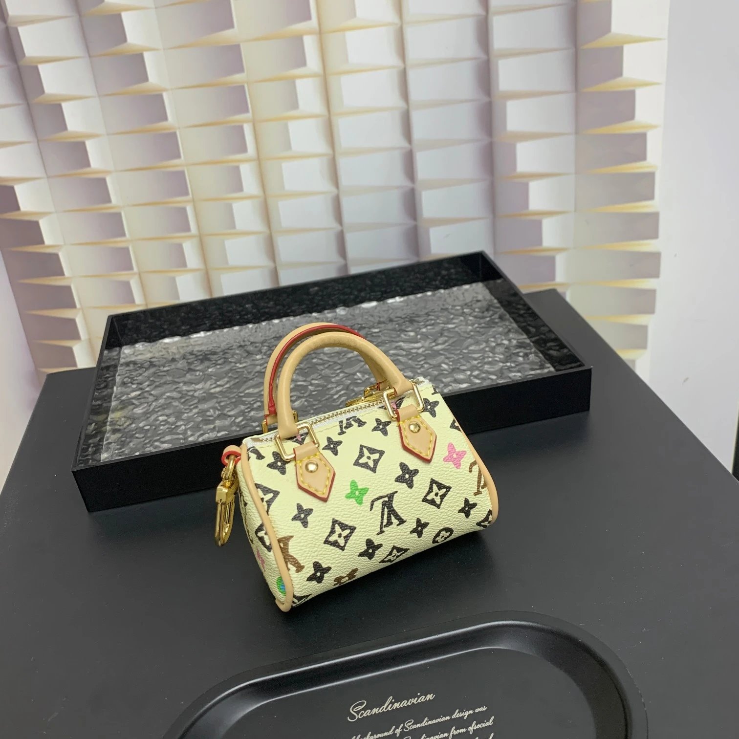 18 18