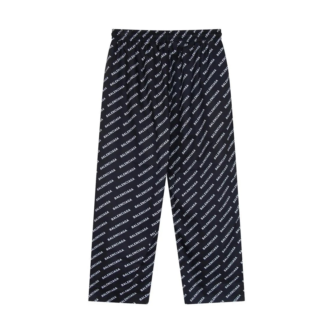 3 3