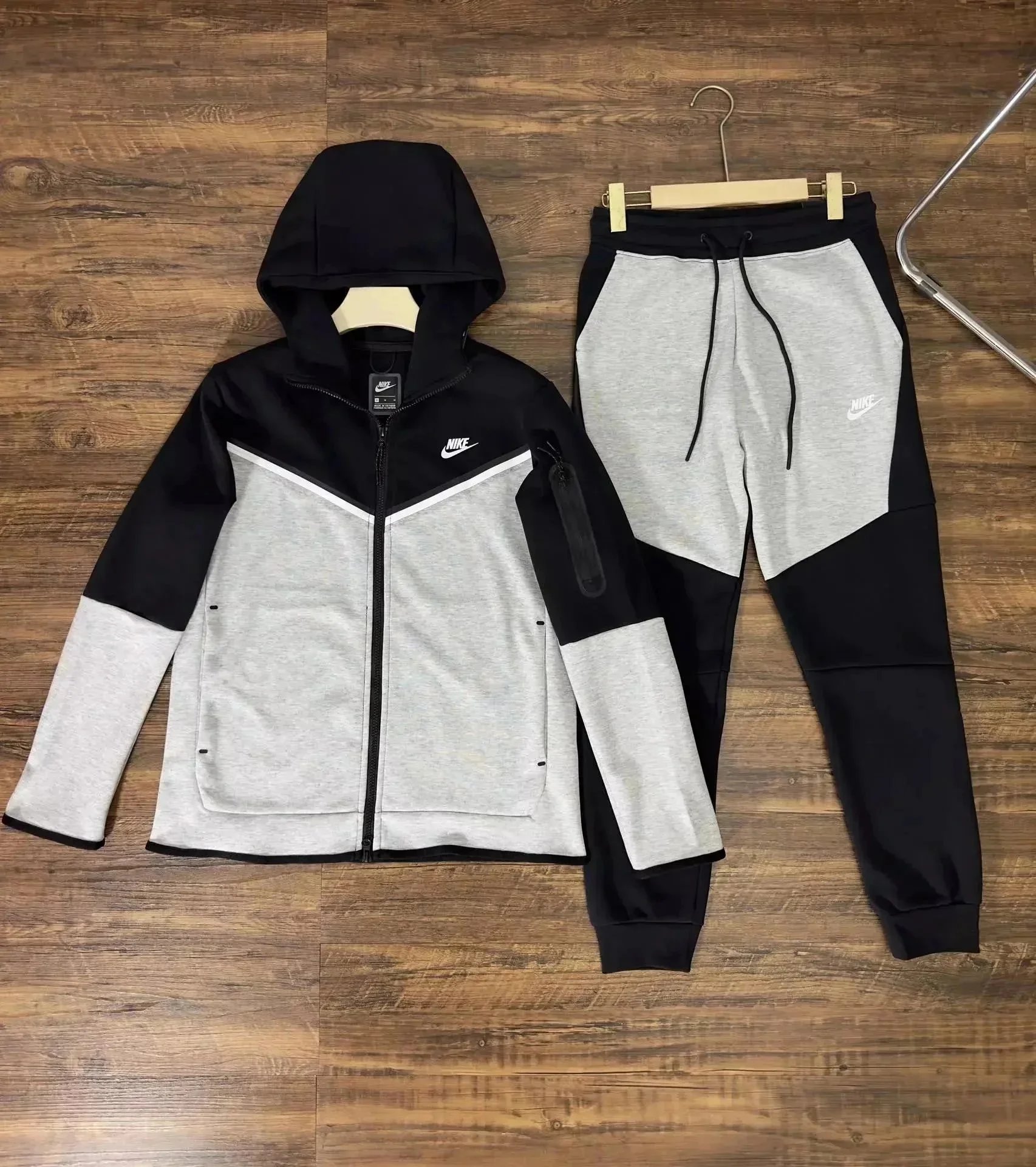 5 5