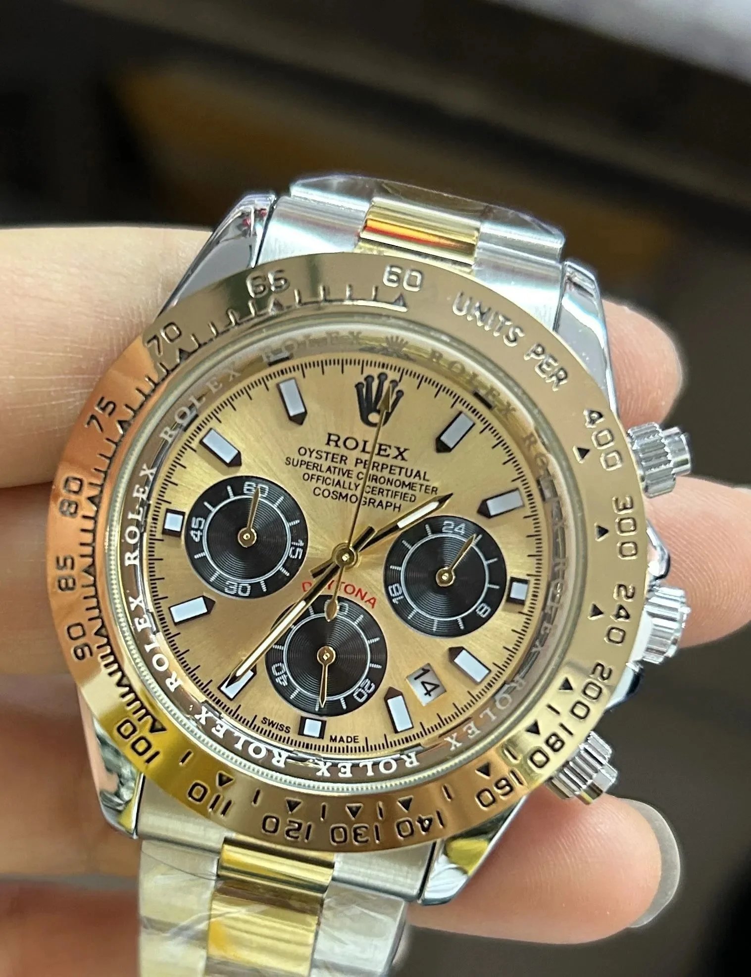 4 4