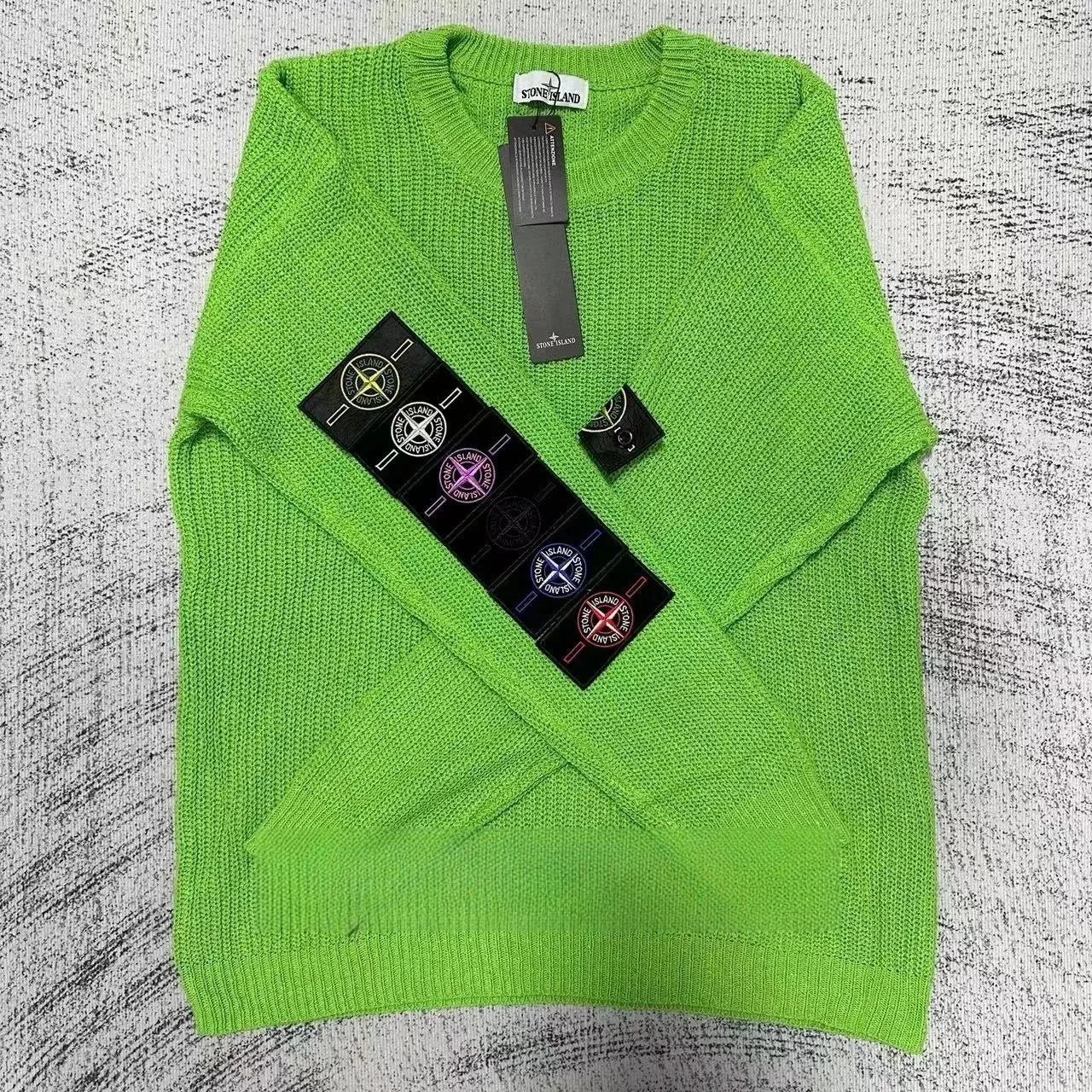 Vivid green Vivid green