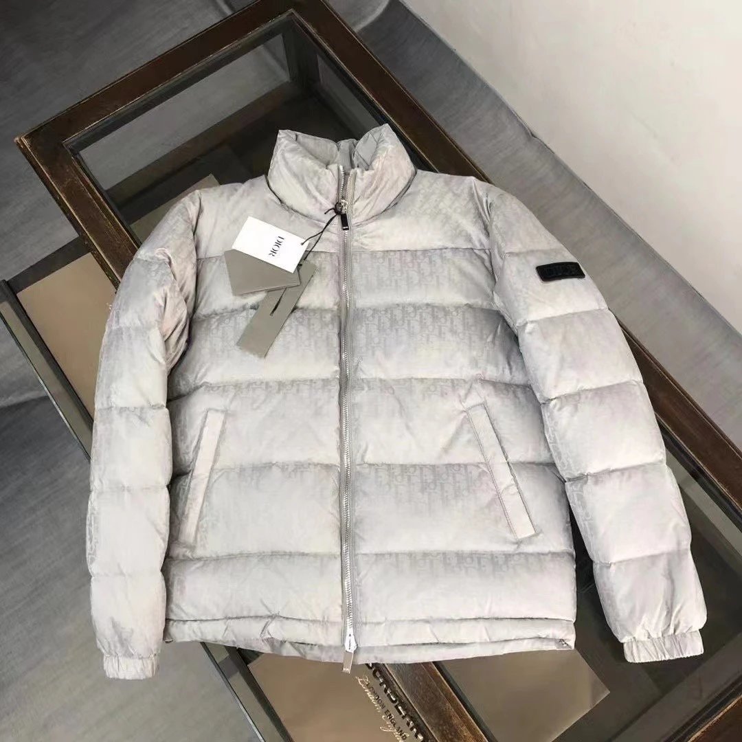 06白色 06白色