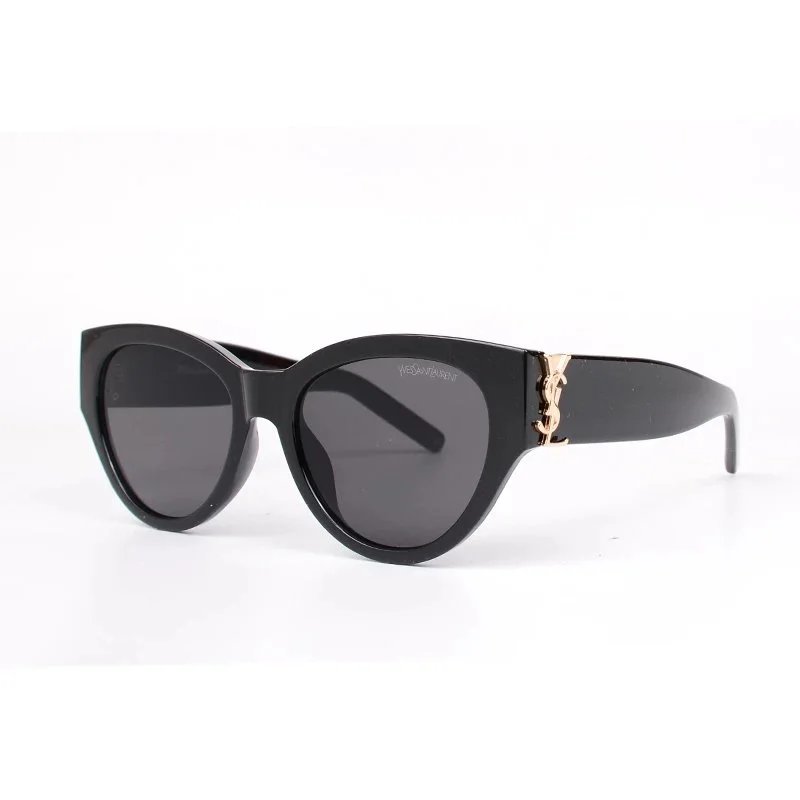 4 4