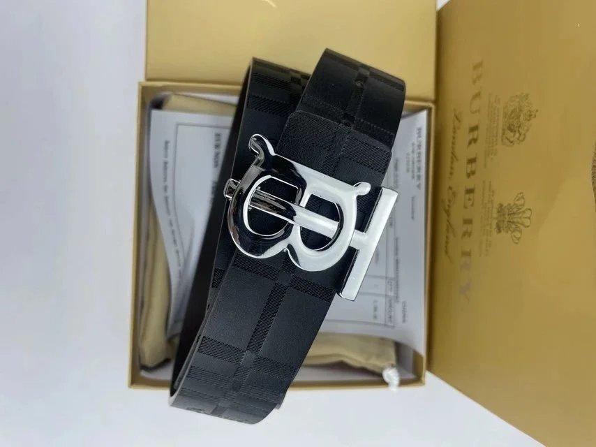 BURBERRY 40 BURBERRY 40