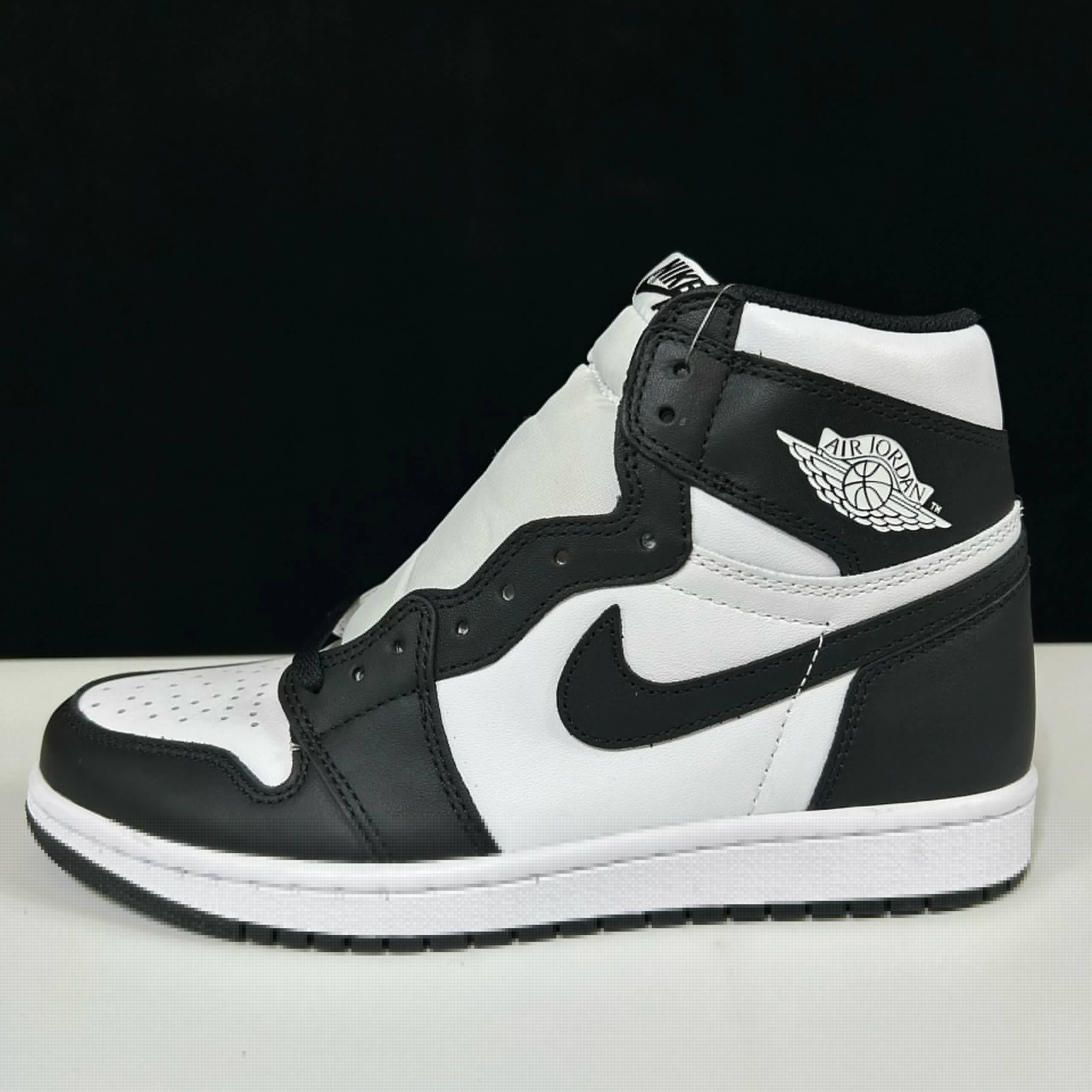Aj1 黑白 555088-010 Aj1 黑白 555088-010