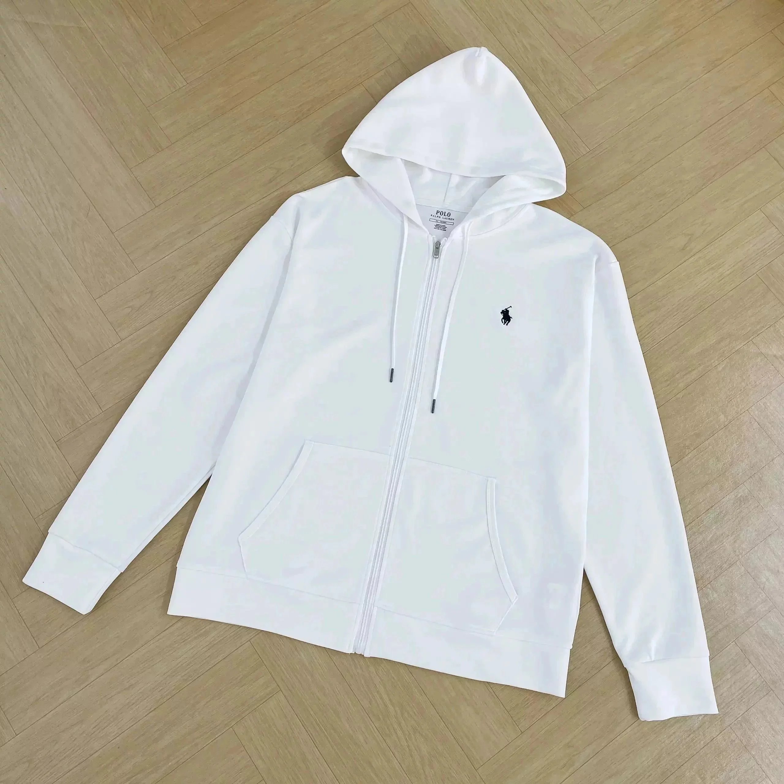 12白色002 12白色002