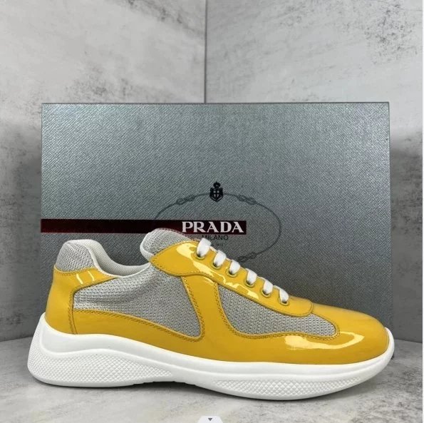 9 9