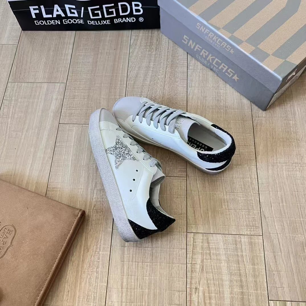 8 8