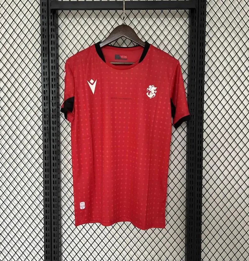 32 32