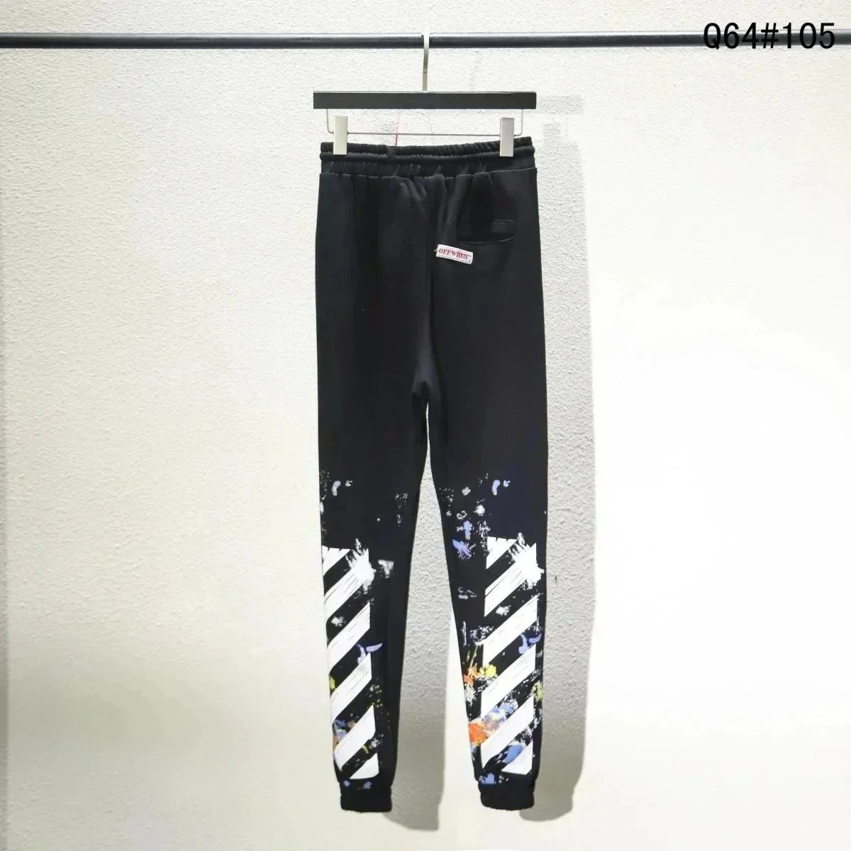 3 3