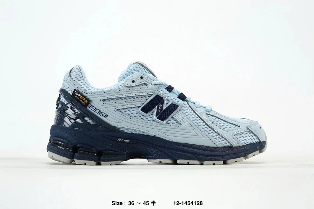 9 9