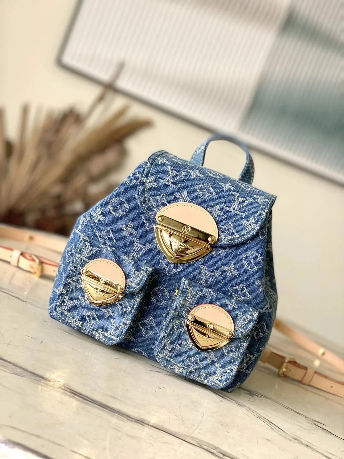 8*Top quality 8*Top quality