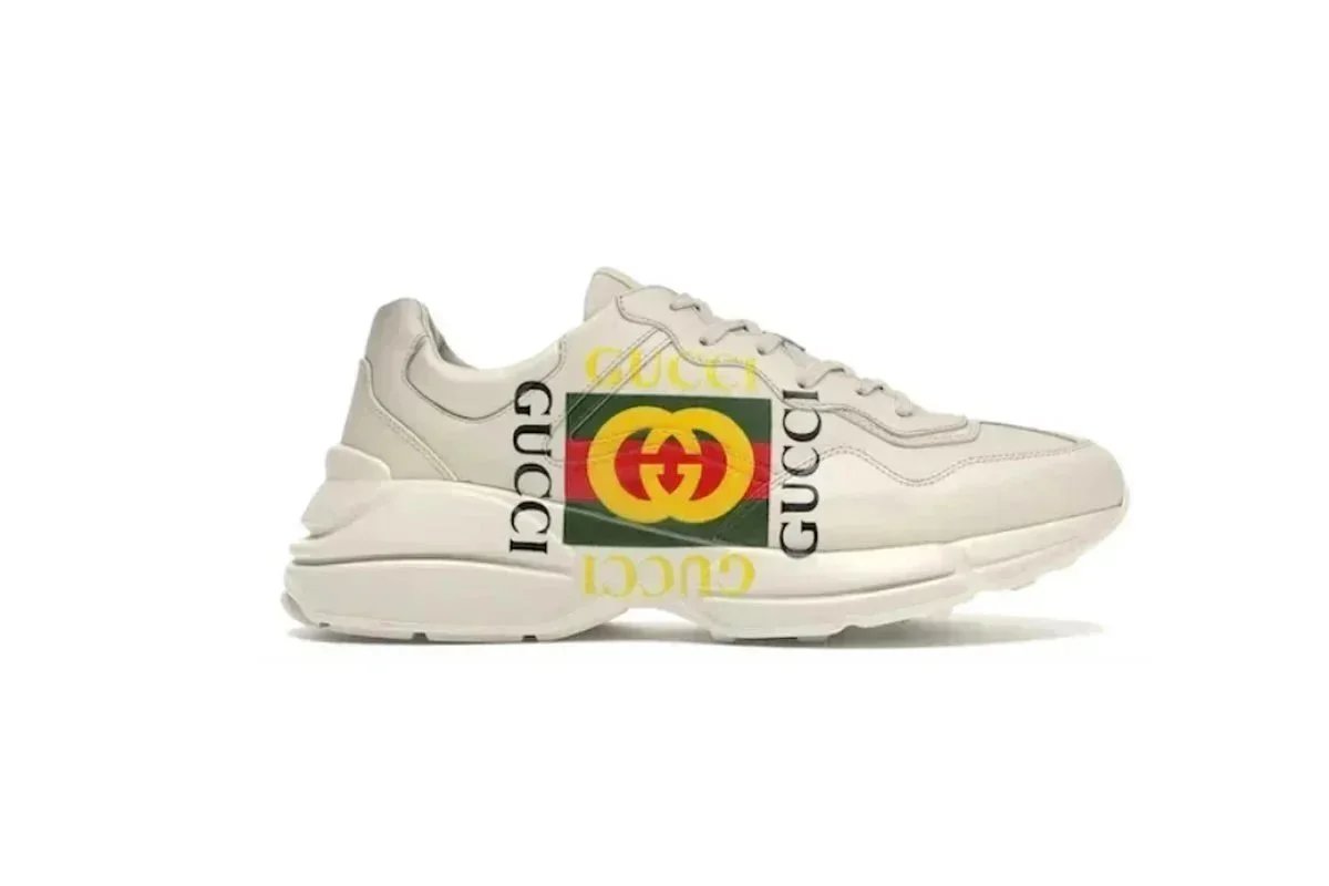 Logo Ivory Logo Ivory
