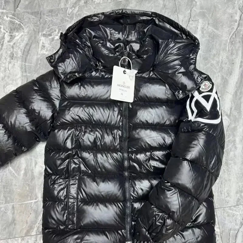Moncler*-羽绒服02 Moncler*-羽绒服02