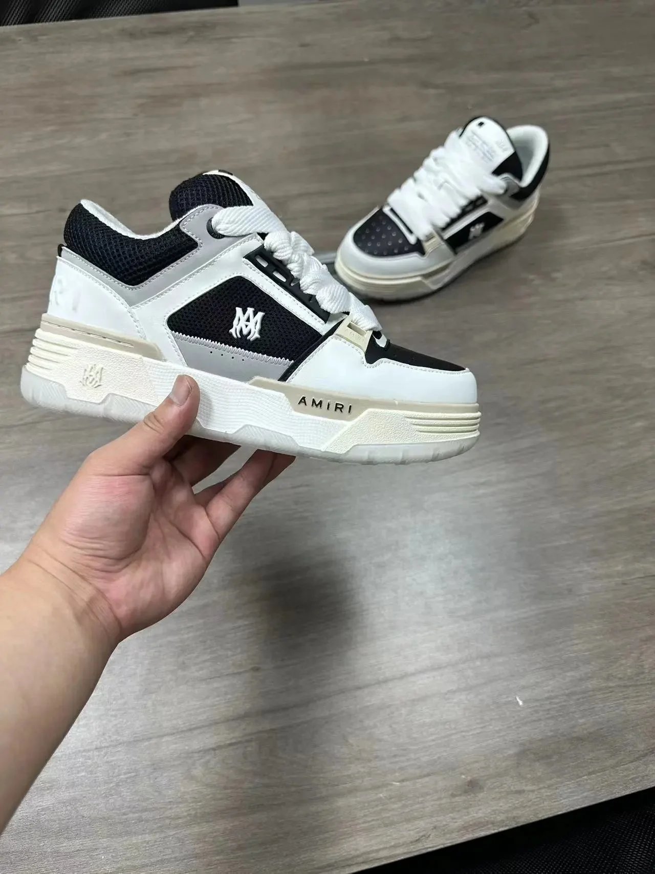 9 9