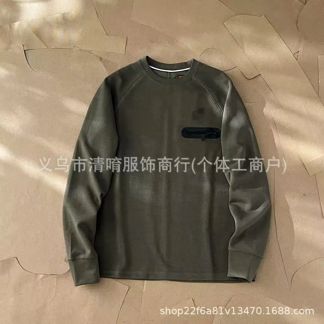 军绿色卫衣 军绿色卫衣