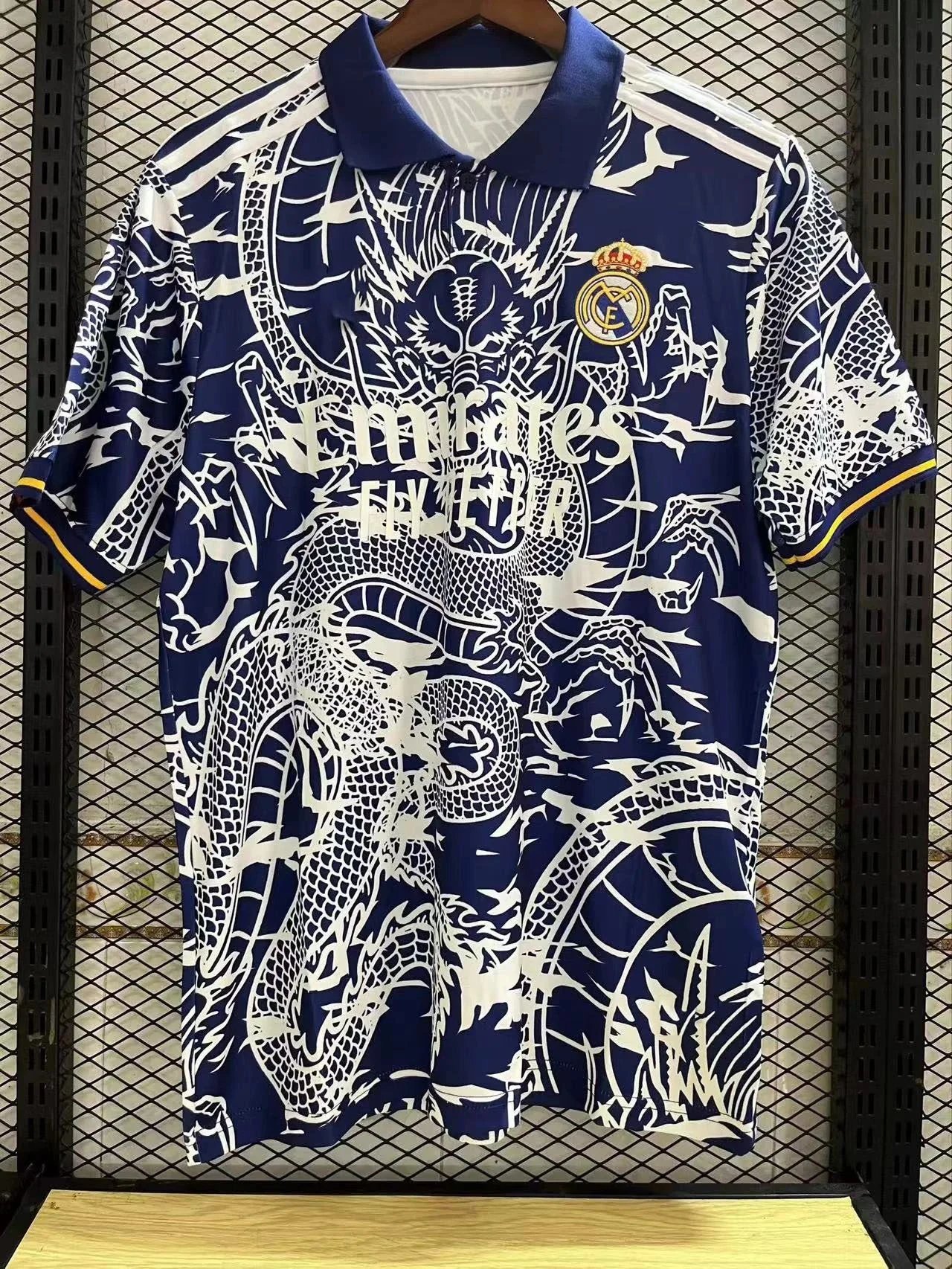 皇马蓝龙特别版 皇马蓝龙特别版