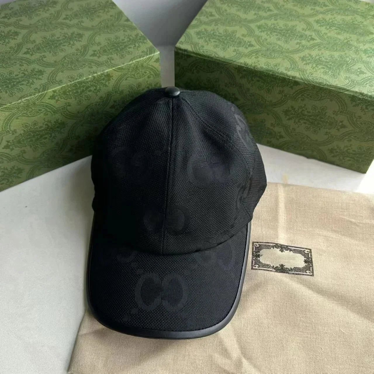 大G黑色 大G黑色