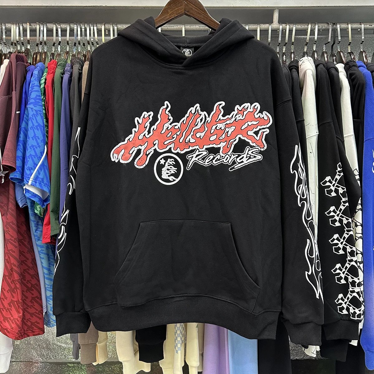 2208 黑色 2208 黑色