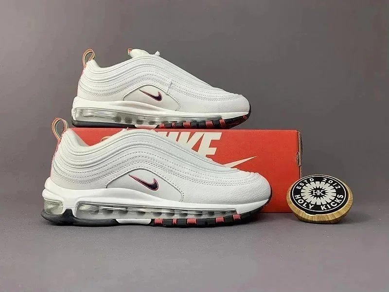 8 8