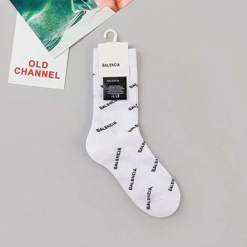白 白