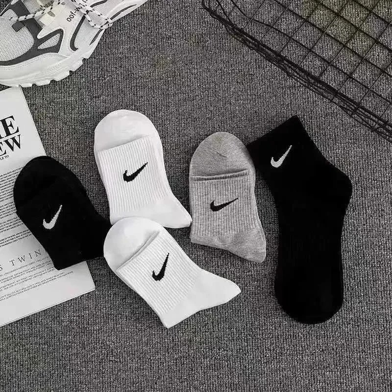 3 pairs【2white+1grey】 3 pairs【2white+1grey】
