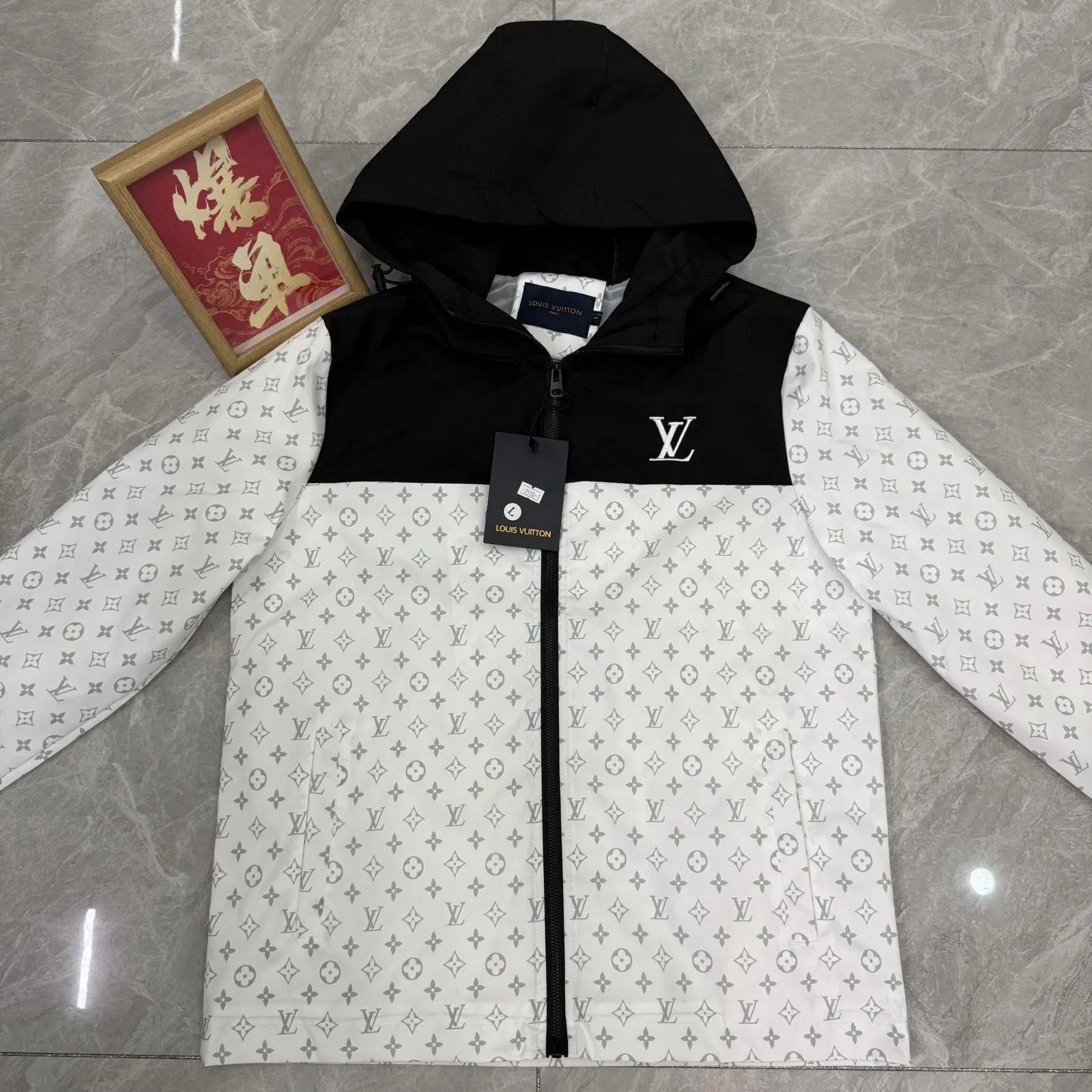 LV 21 LV 21