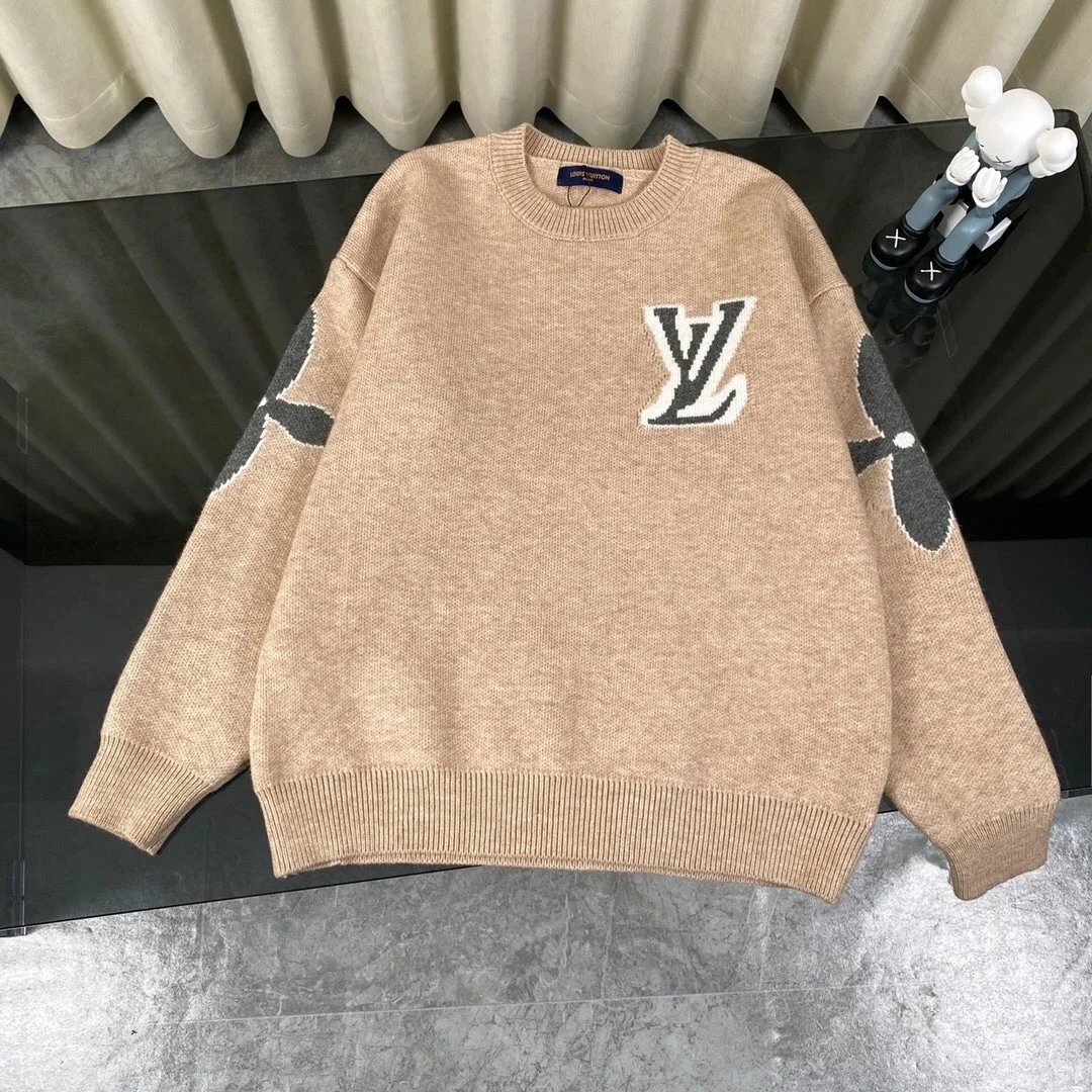 LV 8 LV 8