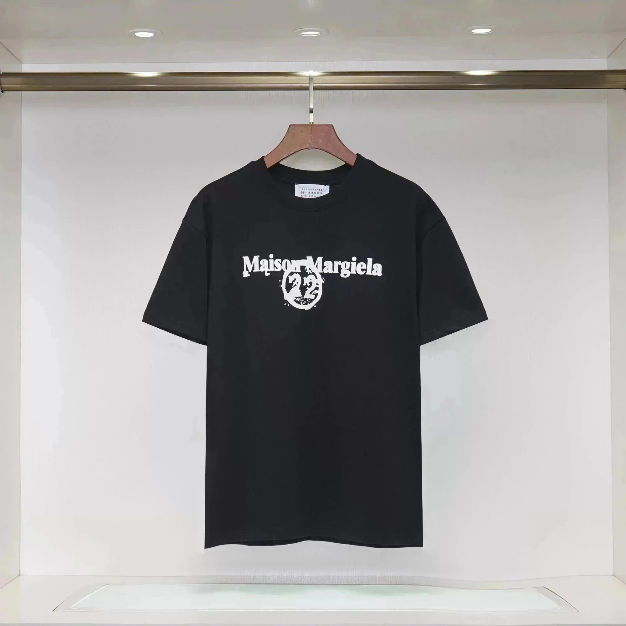 黑色字母005 黑色字母005