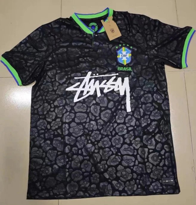 斯图西款巴西门将. 斯图西款巴西门将.