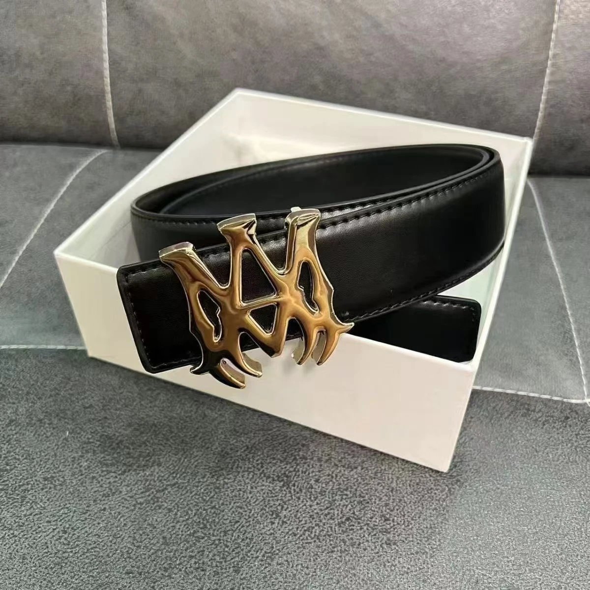 9 9