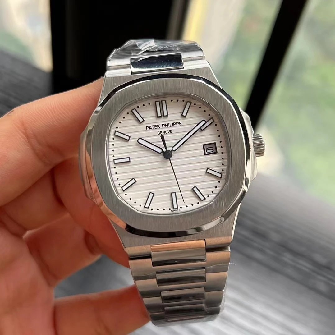 银壳·白盘钢带 银壳·白盘钢带