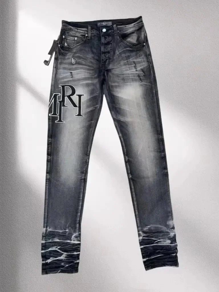 76 76