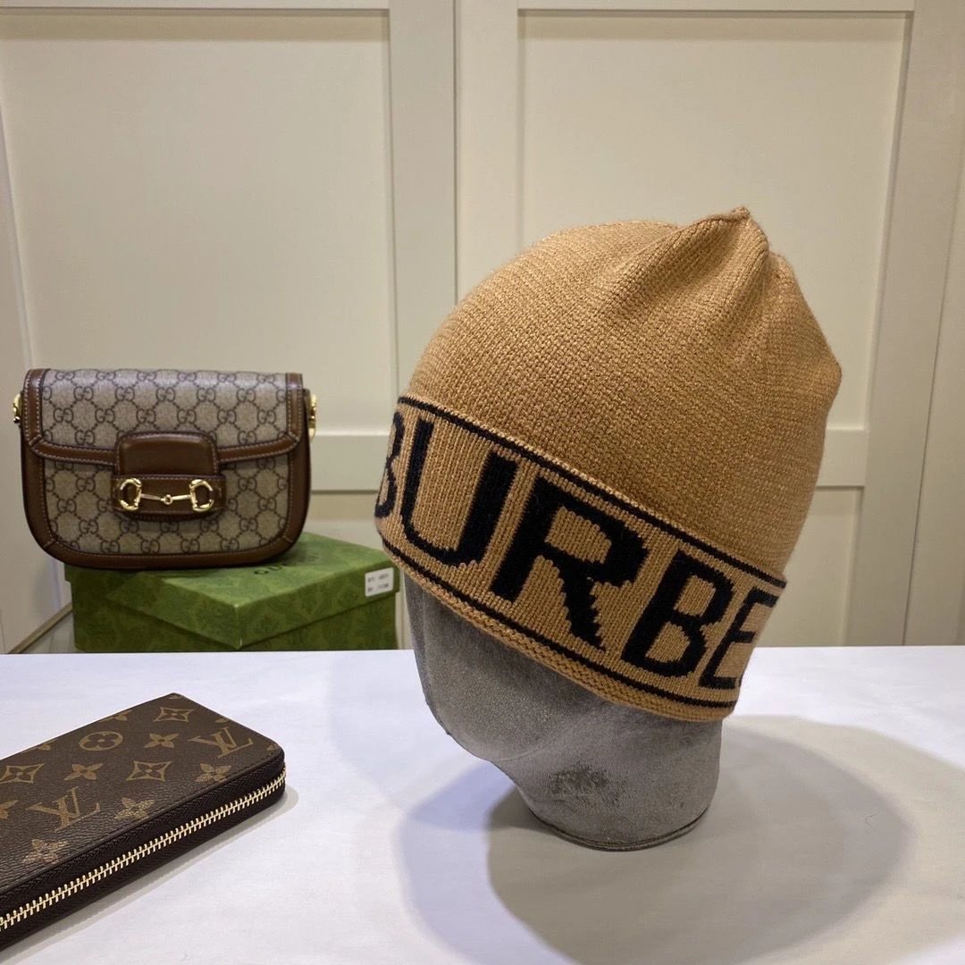 Khaki Khaki